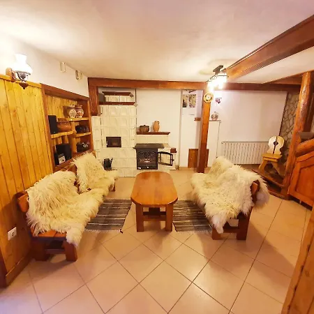 Casa Cerbul Holiday home